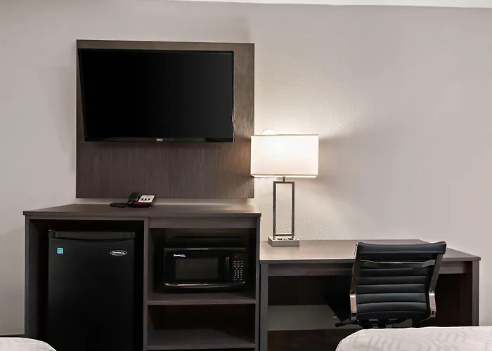 Econo Lodge Inn & Suites Laredo - Nuevo Laredo